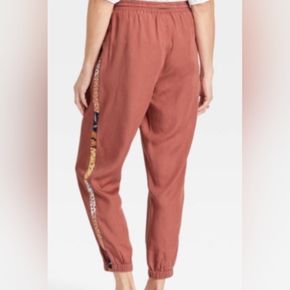 Knox Rose Elastic/Tie Waist Pocketed Joggers Size L Like New - Picture 2 of 6